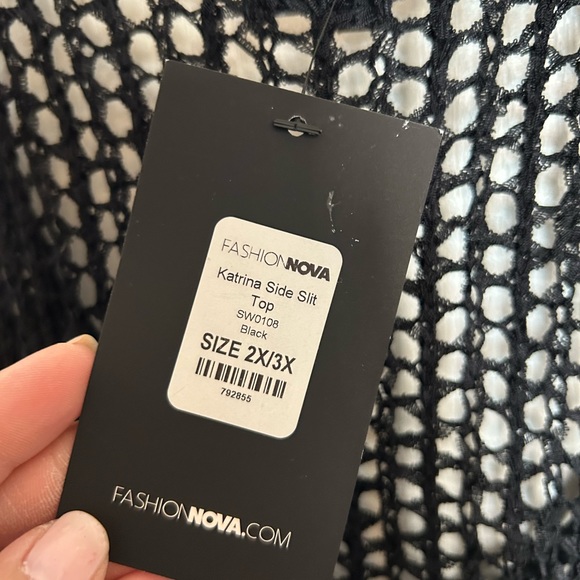 Black fashion move knit top 2x/3x - Picture 3 of 4